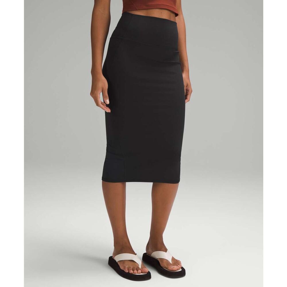 Lululemon Nulu Slim-Fit High-Rise Skirt Black Size 4 W8AH0S